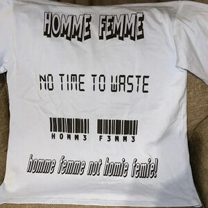 NWT HOMME + FEMME™️ short sleeve t-shirt SIZE XL Blue Color Designer Luxury